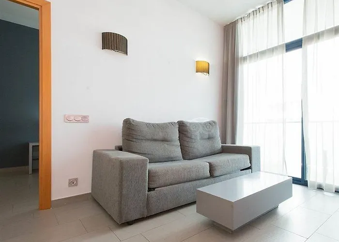 Aparthotel Four Elements 4*