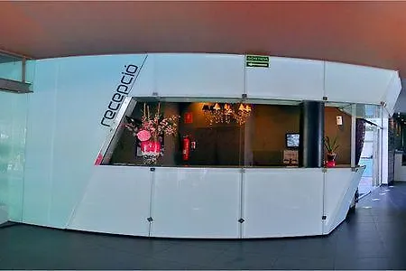 Four Elements 4* Салоу