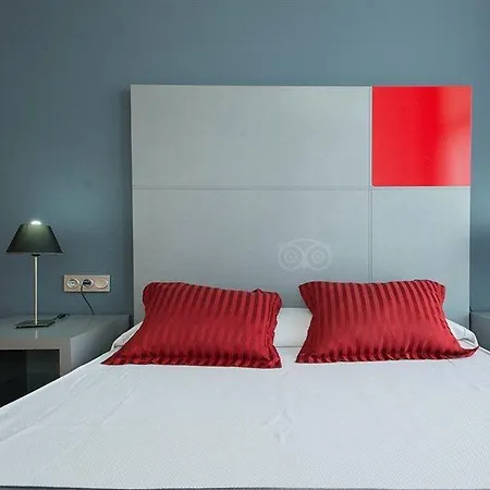 Four Elements شقة فندقية 4*