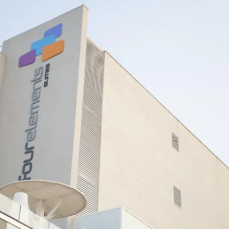 Four Elements 4* サロウ