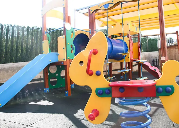 Four Elements Aparthotel 4*