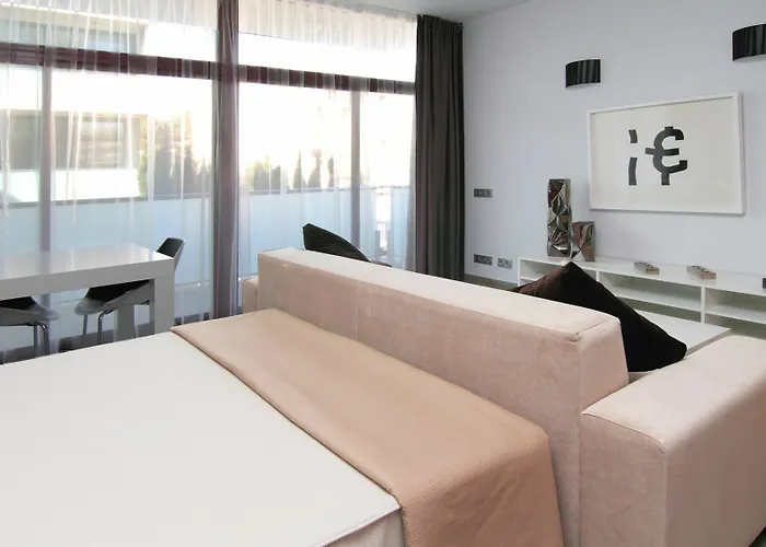 Aparthotel Four Elements 4*