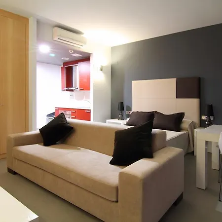 Aparthotel Four Elements 4*